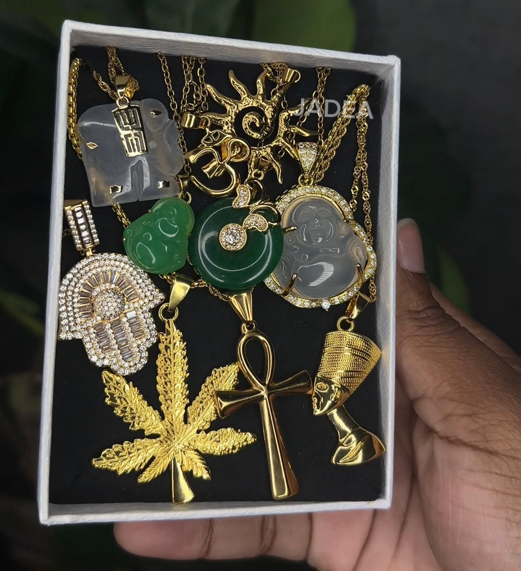 Green Aura 🍀- Necklace Stack