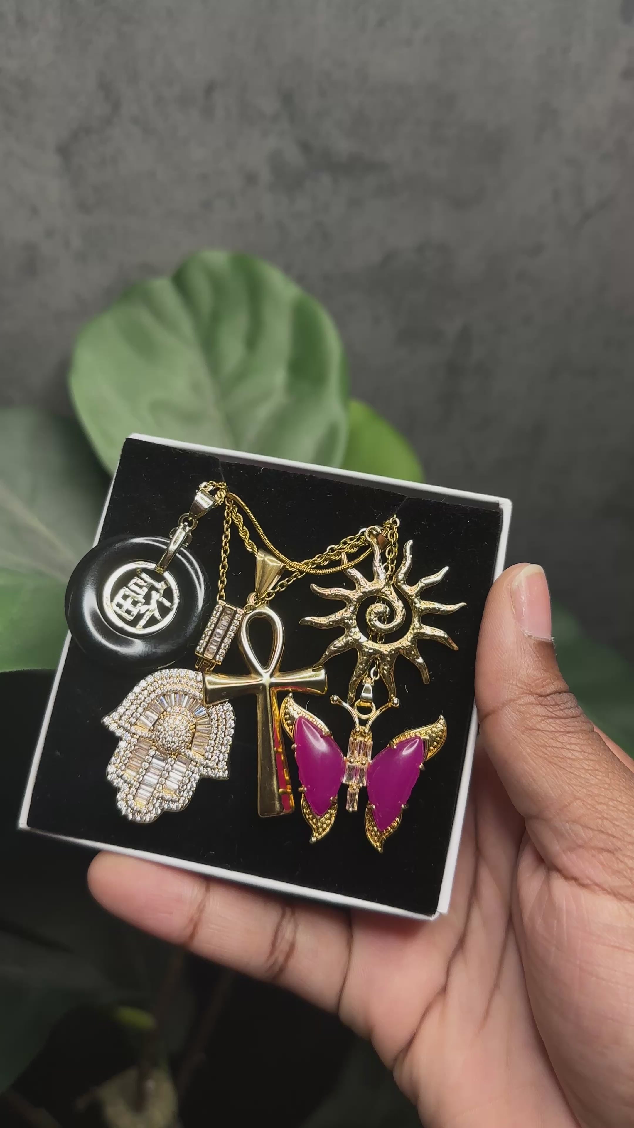 Dreamy 💓- Necklace Set